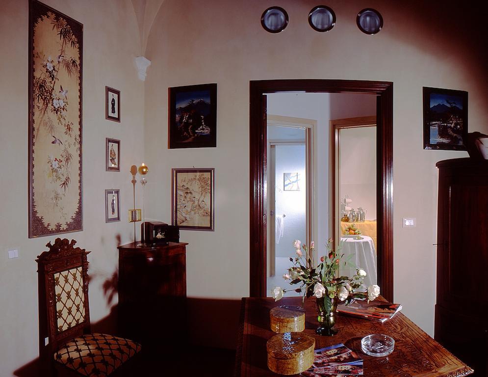 Castello Di Strambinello Bed & Breakfast Cameră foto