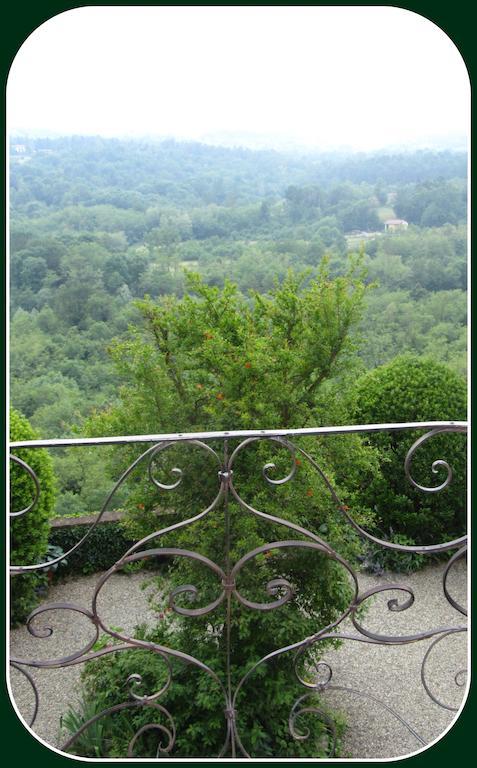 Castello Di Strambinello Bed & Breakfast Exterior foto